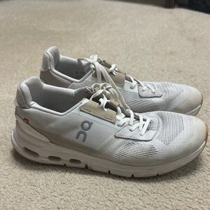 On Cloud Running Cream and White Sneakers